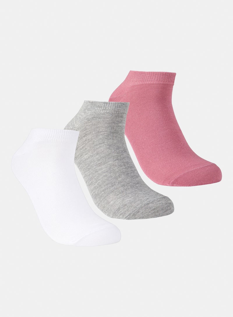 Odds Women's Pack of 3 Lycra Ankle Casual Plain Socks - Image 1